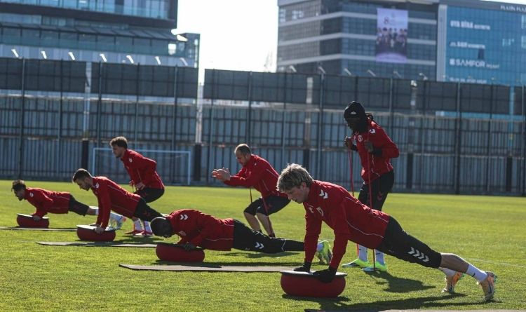 Samsunspor Avrupa Sahnesinde: Rakip Rayo Vallecano